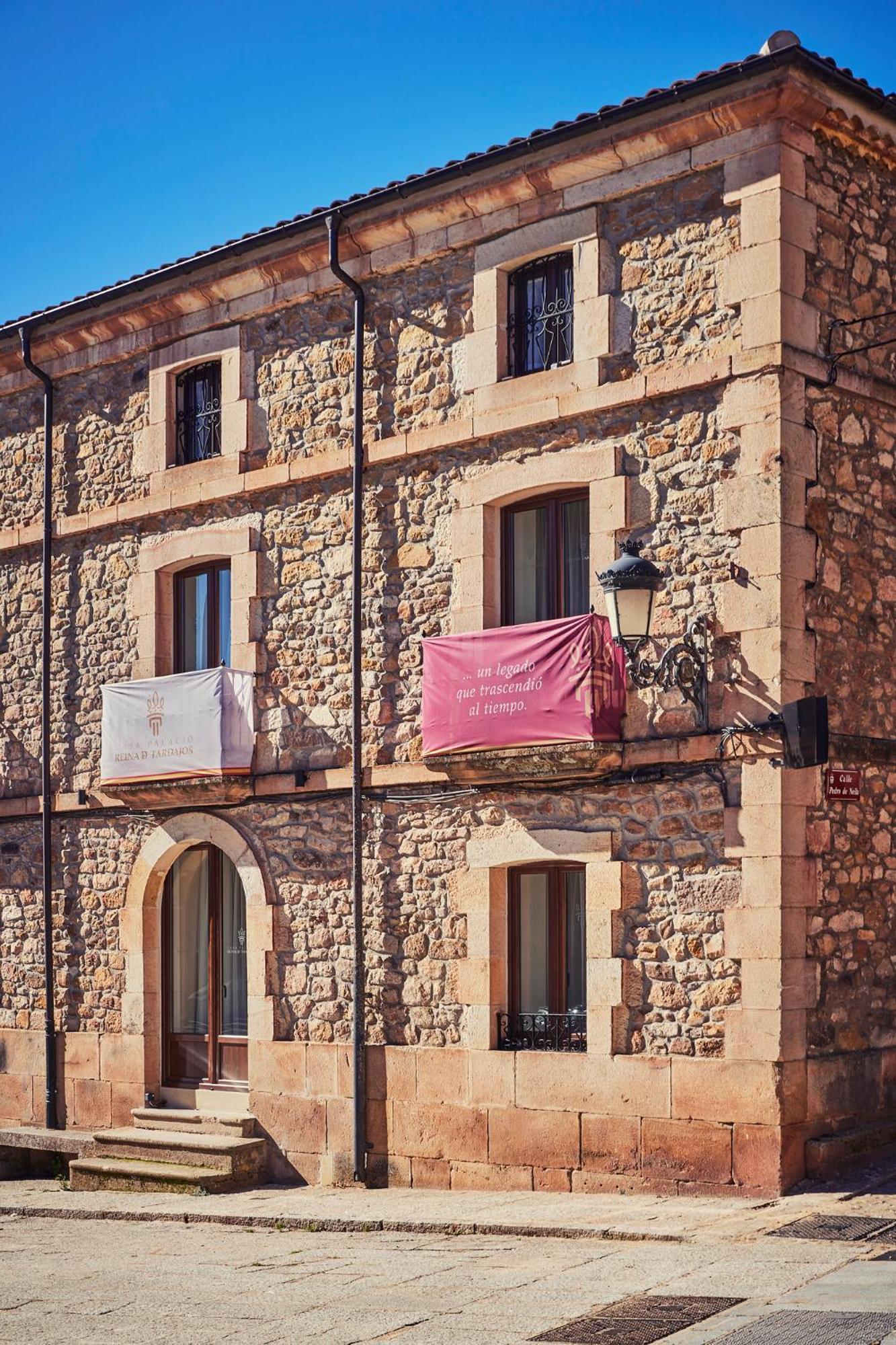 Casa Palacio Reina De Tardajos Vinuesa Exterior photo